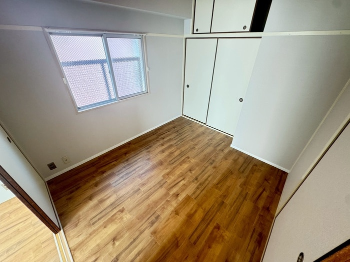 物件内観写真8　(居室)