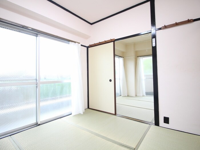 物件内観写真10　(居室)