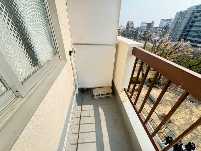 物件内観写真17　(洗濯機置場)