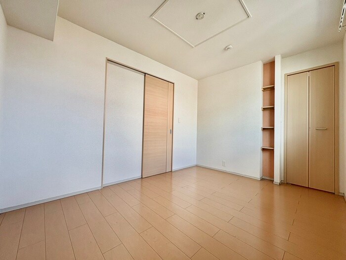 物件内観写真16　(居室)