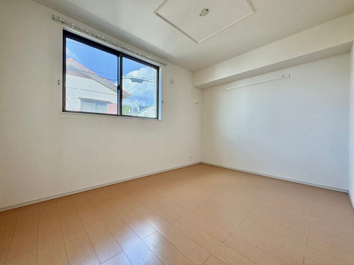 物件内観写真19　(居室)