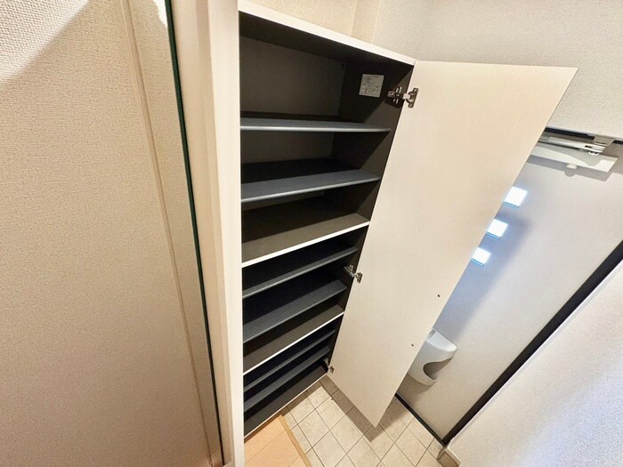 物件内観写真21　(靴箱)