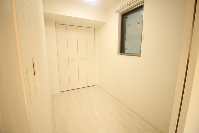 物件内観写真6　(居室)