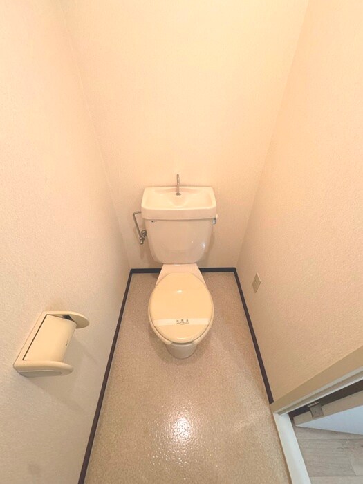 物件内観写真10　(トイレ)