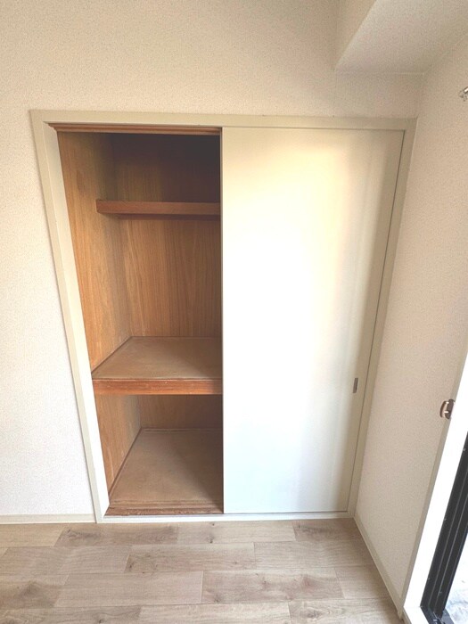 物件内観写真13　(収納)