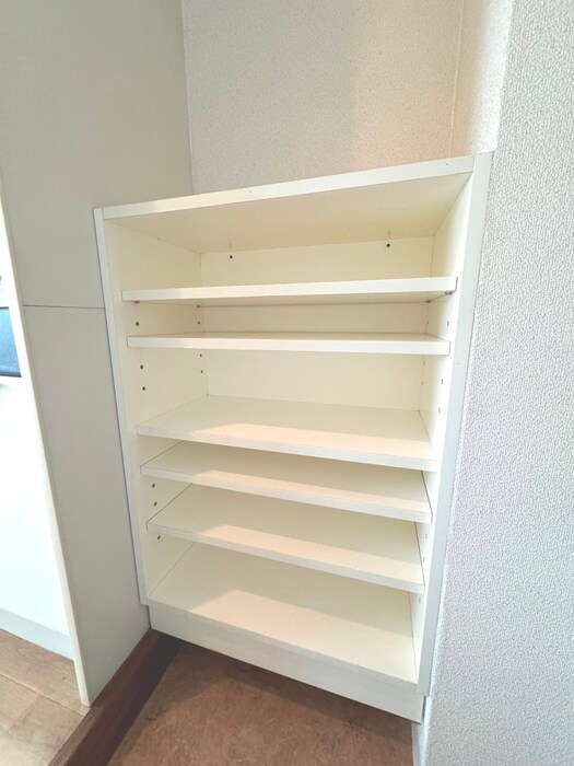 物件内観写真18　(靴箱)