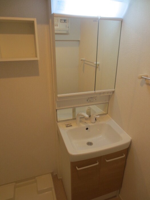 物件内観写真11　(洗面)