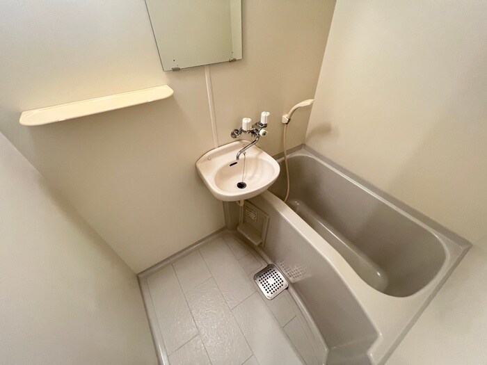 物件内観写真7　(バス／シャワールーム等)