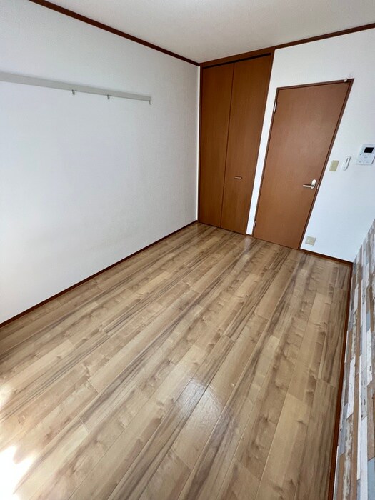 物件内観写真11　(居室)