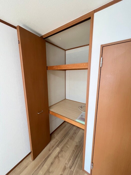 物件内観写真19　(収納)