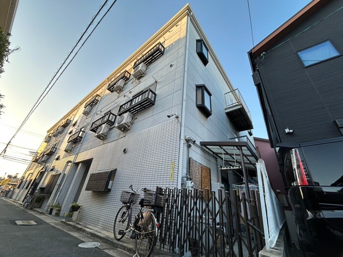 物件外観写真3　(外観写真)