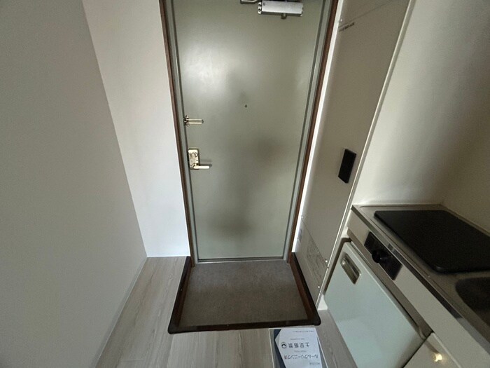 物件内観写真21　(玄関)