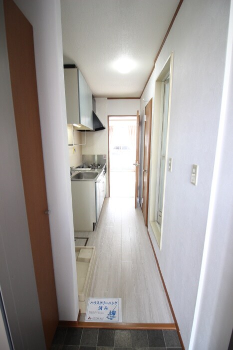 物件内観写真20　(玄関)