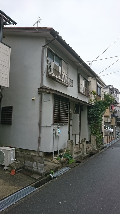 淀の原町2戸1貸家（左側）