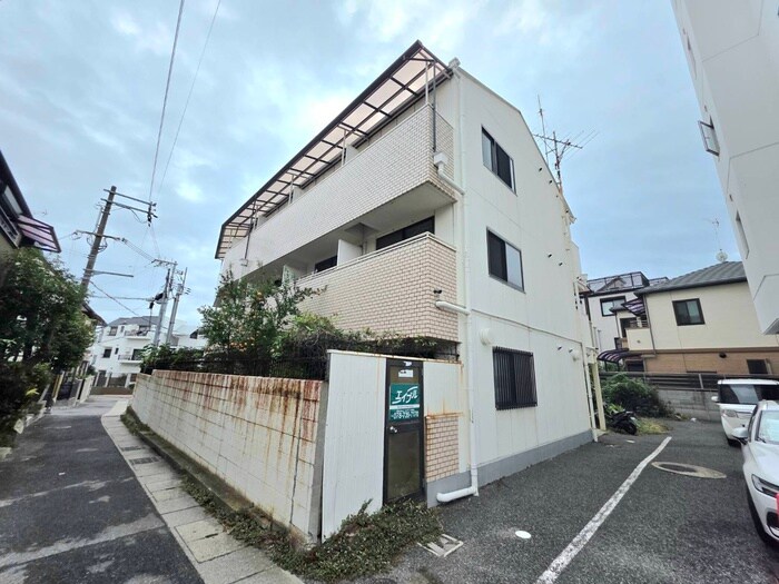 物件外観写真1　(外観写真)