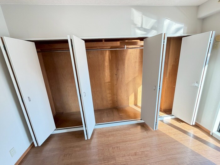 物件内観写真11　(収納)