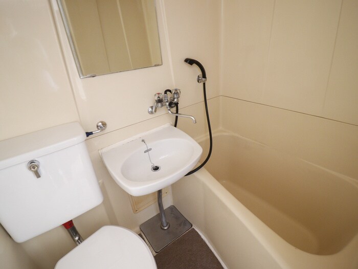 物件内観写真8　(バス／シャワールーム等)