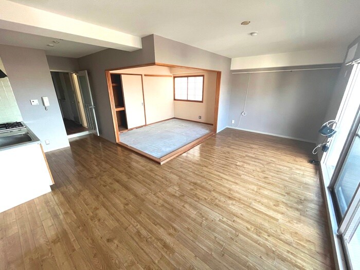 物件内観写真8　(居室)