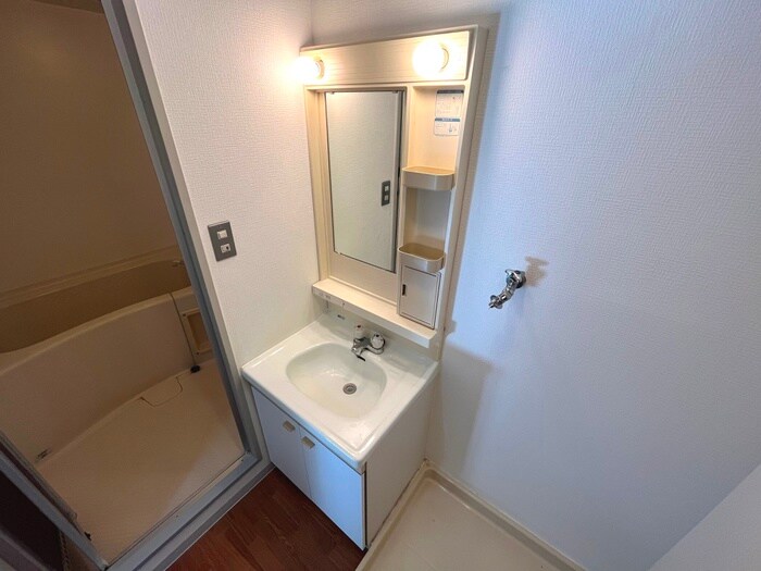 物件内観写真10　(洗面)