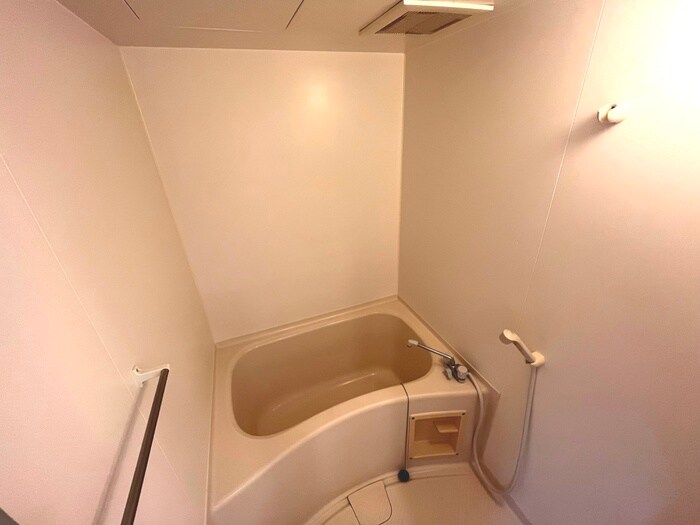 物件内観写真12　(バス／シャワールーム等)