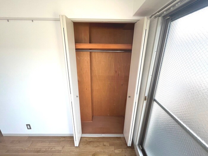 物件内観写真15　(収納)