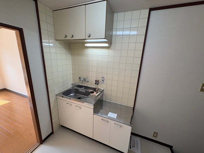 物件内観写真8　(キッチン)