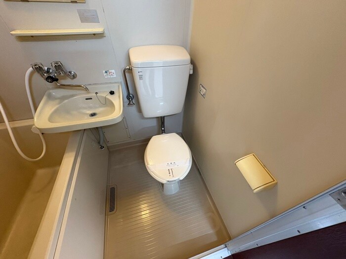 物件内観写真11　(トイレ)