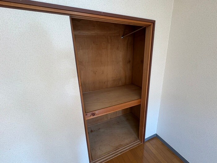 物件内観写真11　(収納)