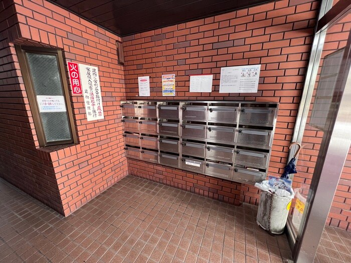 物件外観写真4　(建物設備)