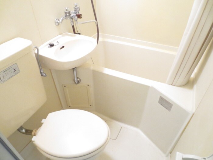 物件内観写真11　(バス／シャワールーム等)