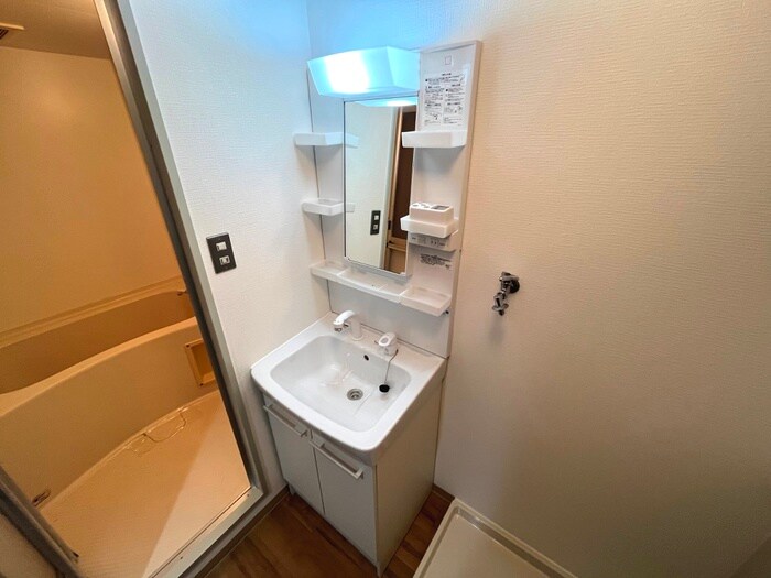 物件内観写真11　(洗面)