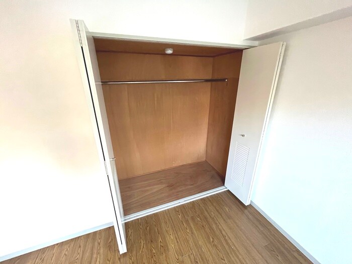 物件内観写真18　(収納)