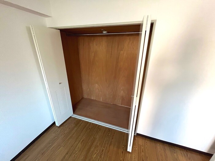 物件内観写真18　(収納)