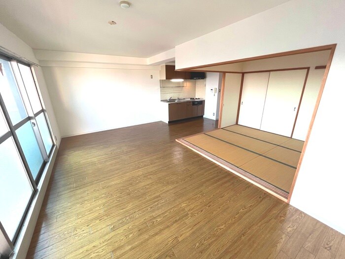 物件内観写真19　(居室)