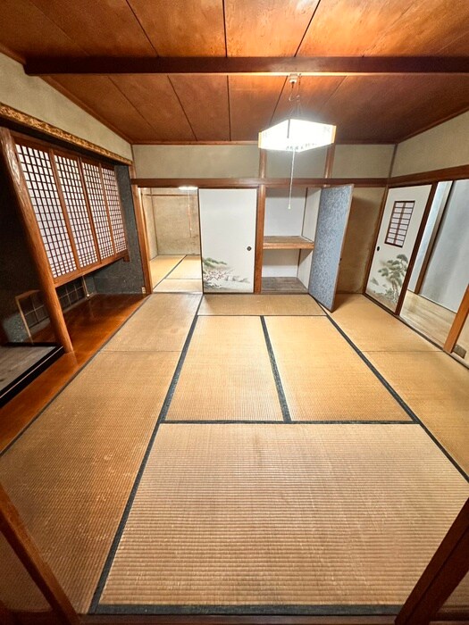 物件内観写真8　(居室)