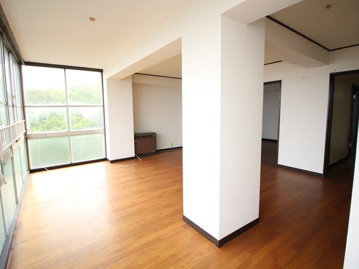 物件内観写真9　(居室)