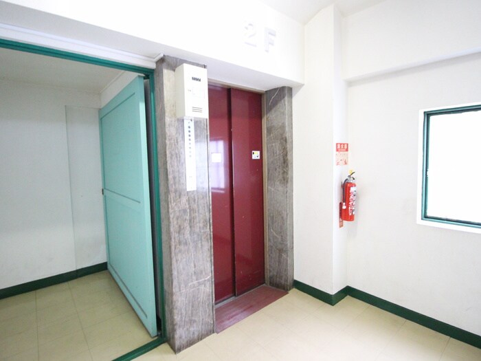 物件外観写真5　(建物設備)