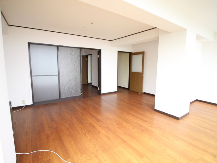 物件内観写真10　(居室)