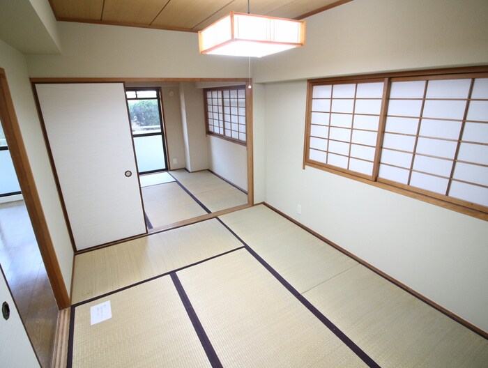 物件内観写真13　(居室)