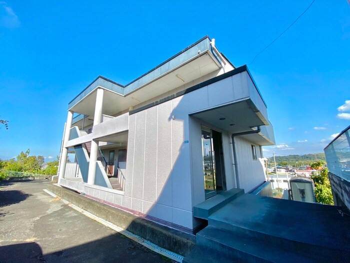 物件外観写真5　(外観写真)