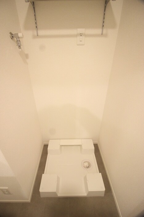 物件内観写真19　(洗濯機置場)