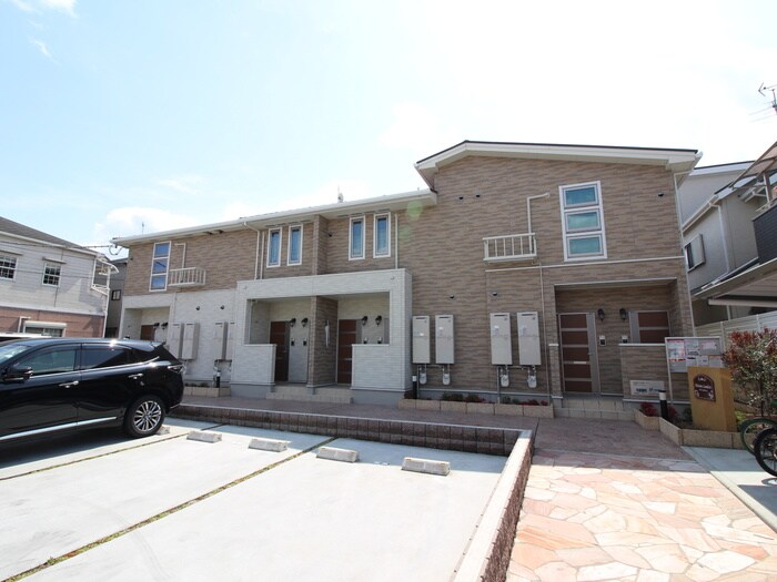 物件外観写真5　(外観写真)