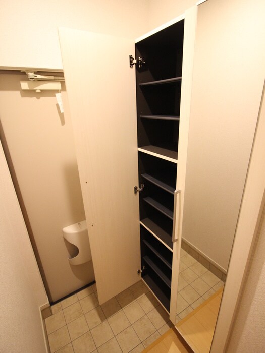 物件内観写真21　(靴箱)