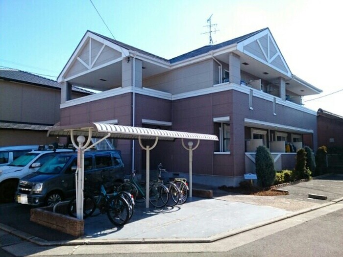 物件外観写真1　(外観写真)