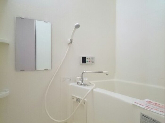 物件内観写真9　(バス／シャワールーム等)