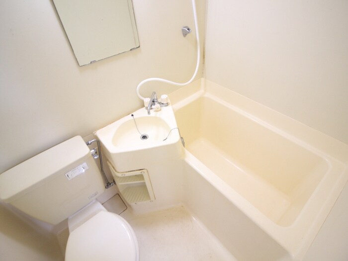 物件内観写真9　(洗面)