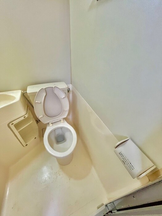 物件内観写真11　(トイレ)