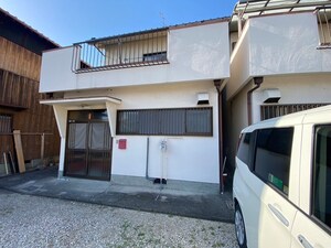 新田貸家外観写真