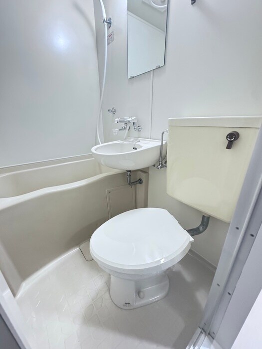 物件内観写真15　(トイレ)