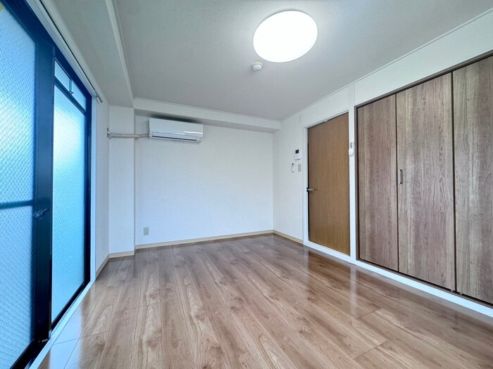 物件内観写真16　(居室)